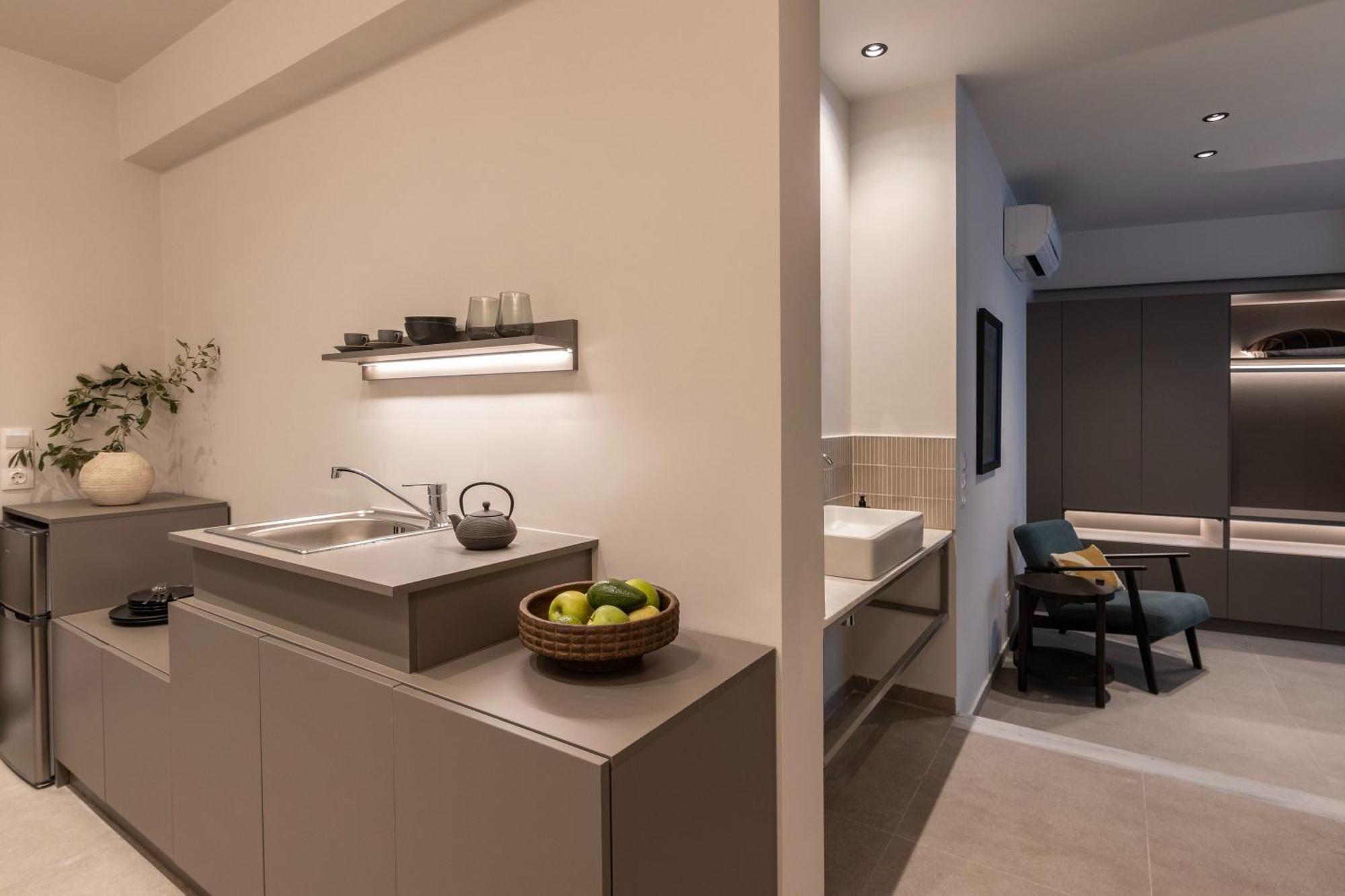 Celestial Athens Suites At Praxitelous Luaran gambar