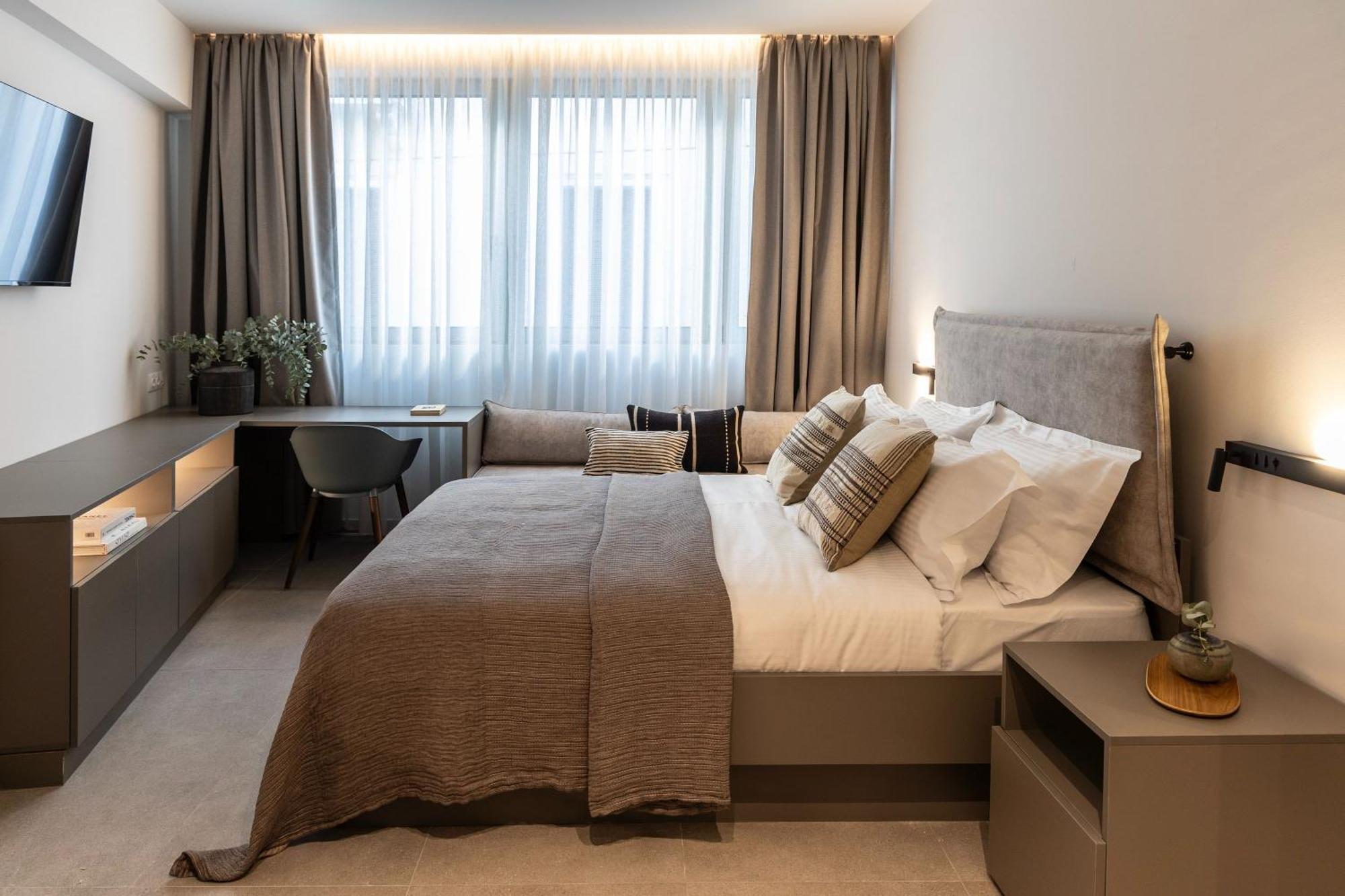 Celestial Athens Suites At Praxitelous Luaran gambar