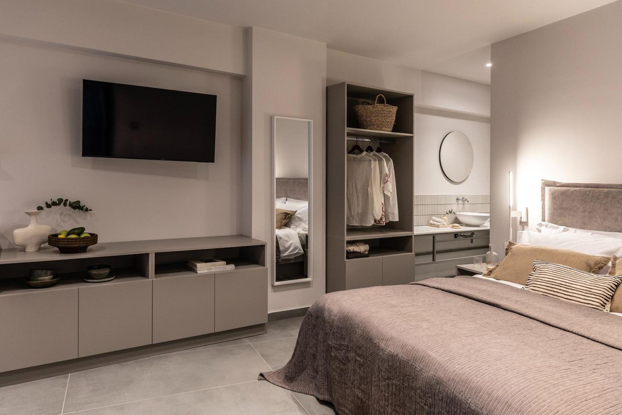 Celestial Athens Suites At Praxitelous Luaran gambar