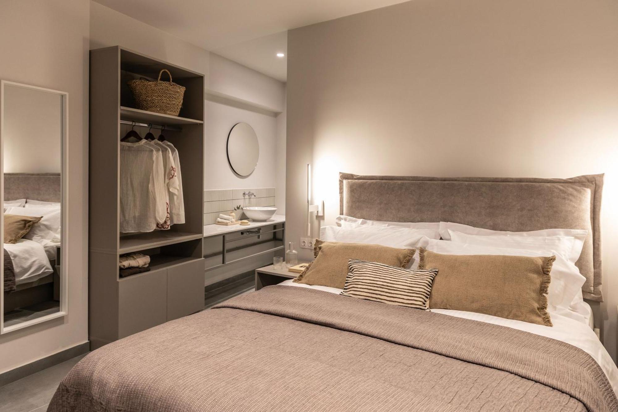 Celestial Athens Suites At Praxitelous Luaran gambar