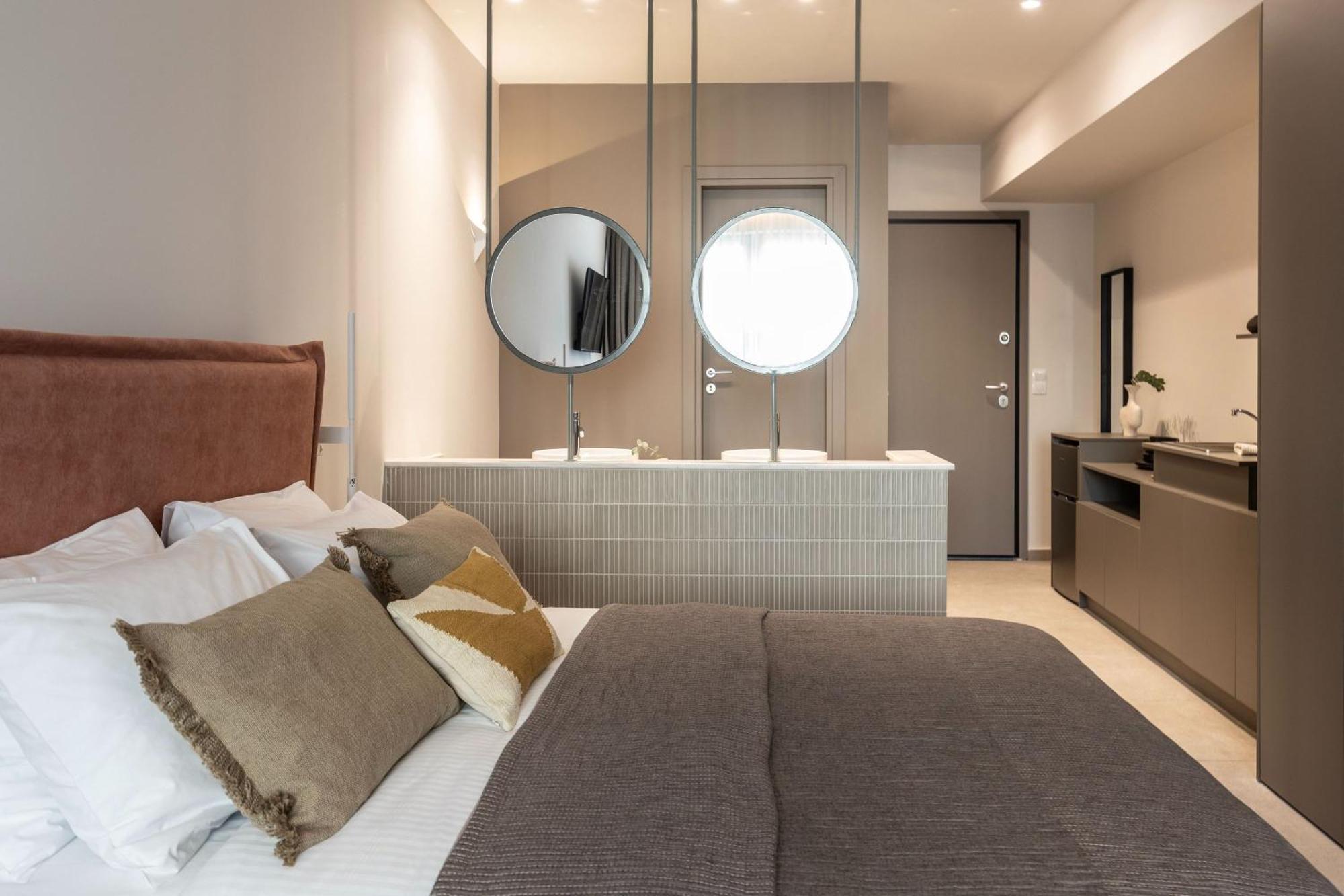 Celestial Athens Suites At Praxitelous Luaran gambar