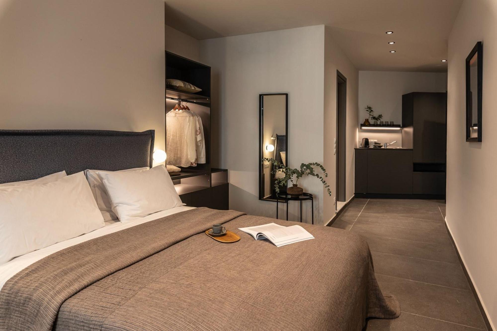 Celestial Athens Suites At Praxitelous Luaran gambar